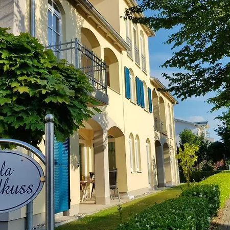 Strandkuesschen * Ostseebad Kühlungsborn